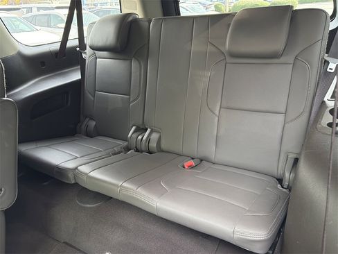 Used 2020 GMC Yukon XL Denali w/ Denali Ultimate Package image 21