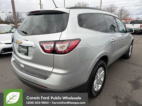 Used 2014 Chevrolet Traverse LT image 5