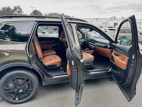 Certified 2024 Kia Telluride SX Prestige X-Line AWD/4WD image 36