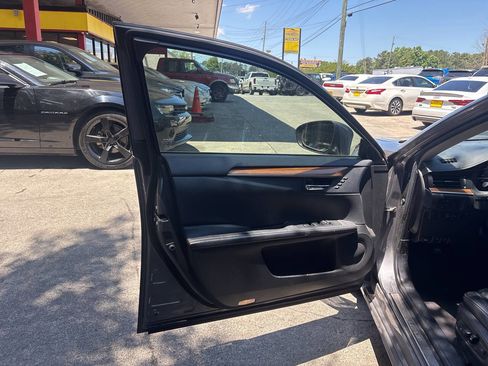 Used 2015 Lexus ES 300h FWD image 8