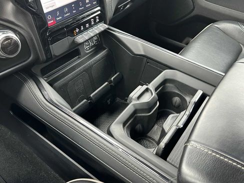 Used 2022 RAM 1500 Limited image 32