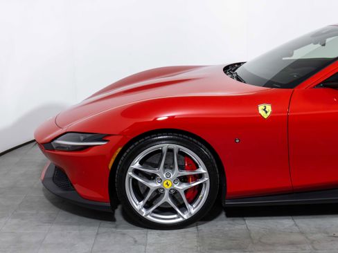 Certified 2023 Ferrari Roma image 13