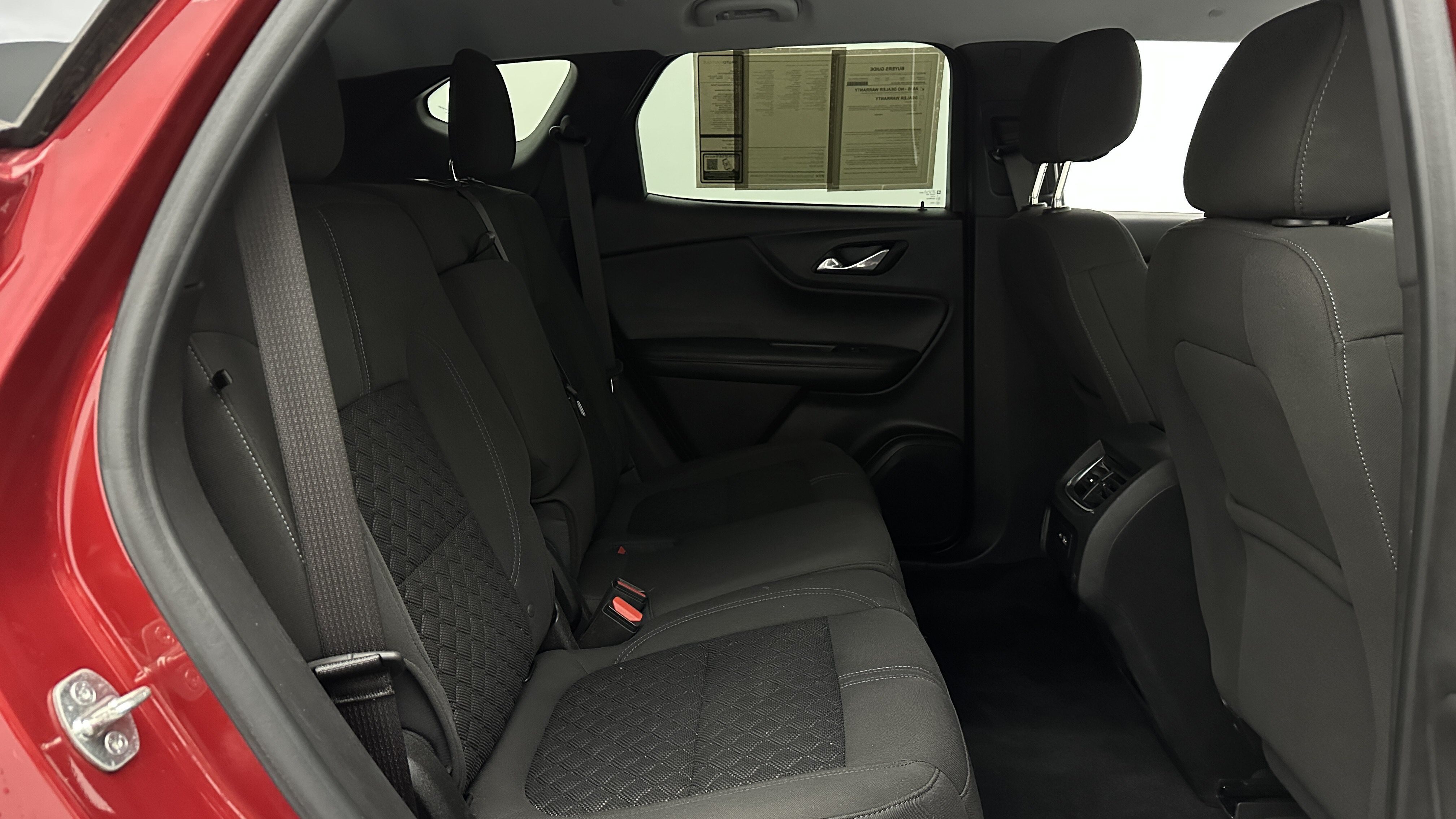 Used 2021 Chevrolet Blazer LT FWD image 31