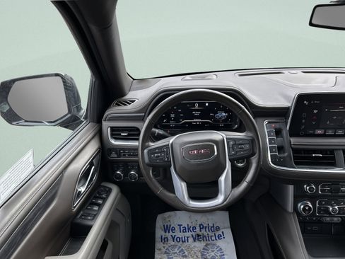 Used 2022 GMC Yukon SLT w/ SLT Luxury Package image 25