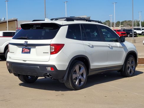 Used 2020 Honda Passport Touring image 4