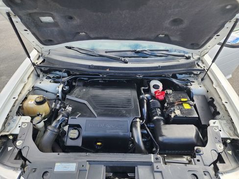 Used 2011 Ford Flex Limited w/ Rapid Spec Order Code image 19