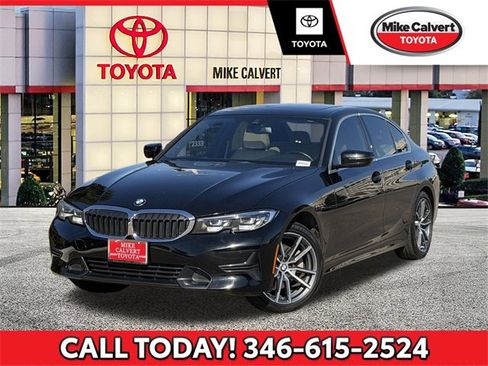 Used 2019 BMW 330i Sedan w/ Driving Assistance Package image 1