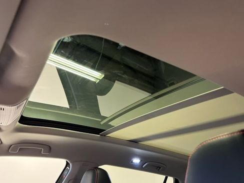 New 2026 Volkswagen Atlas Peak Edition AWD/4WD image 21
