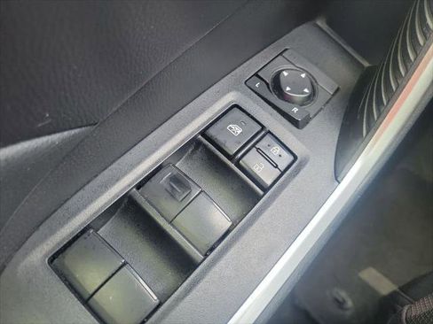Certified 2021 Toyota RAV4 XLE FWD image 13