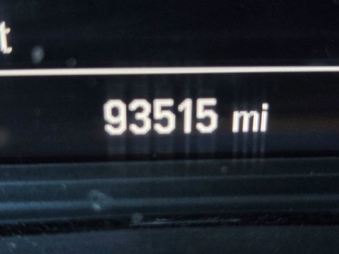 Used 2017 Chevrolet Cruze LT w/ Convenience Package image 18