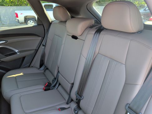 Used 2026 Audi Q5 Premium Plus AWD/4WD image 35