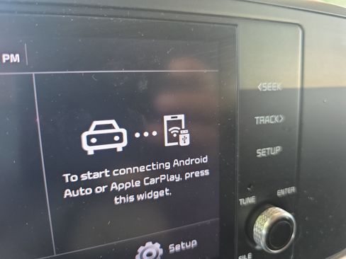 Used 2022 Kia Carnival LX FWD image 12
