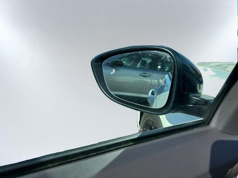 Used 2025 Honda Accord SE image 6