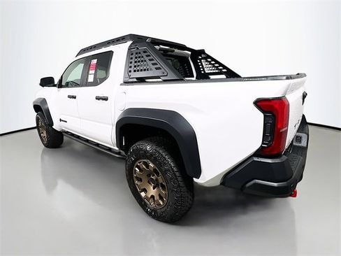 New 2025 Toyota Tacoma 4x4 Double Cab Hybrid image 4