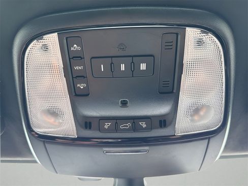 Used 2024 Dodge Durango R/T image 33