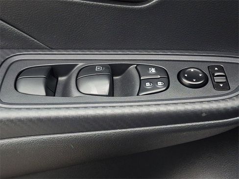 Used 2024 Nissan Versa S w/ S Plus Package image 25