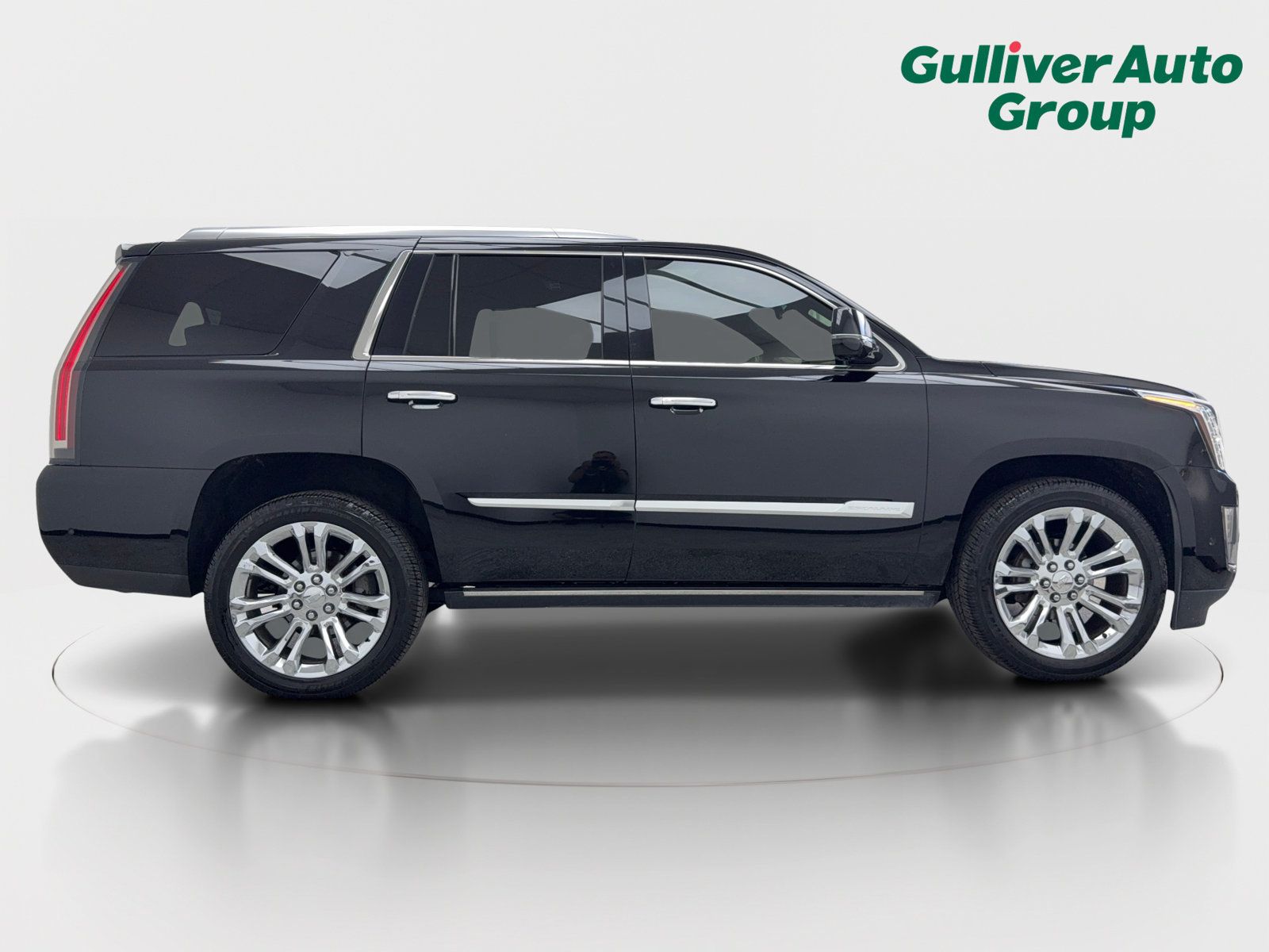 Used 2019 Cadillac Escalade Platinum AWD/4WD image 10