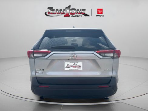 Used 2024 Toyota RAV4 XLE FWD image 6