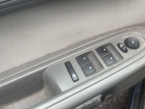 Used 2013 GMC Acadia SLT AWD/4WD image 15