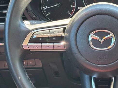 Used 2023 MAZDA MAZDA3 s FWD image 21