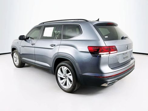 Used 2021 Volkswagen Atlas SE w/ Panoramic Sunroof Package image 4