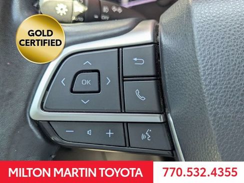 Certified 2024 Toyota Highlander XLE AWD/4WD image 27