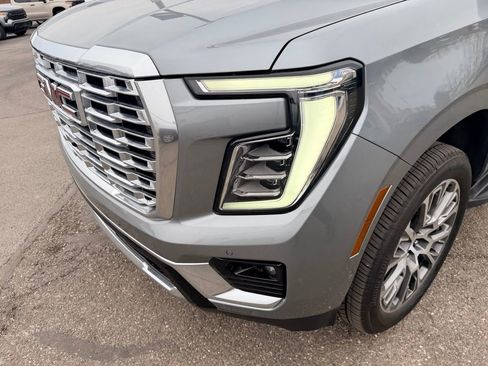 New 2026 GMC Yukon Denali w/ LPO, Floor Liner Package image 12