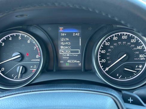 Used 2022 Toyota Camry SE FWD image 28