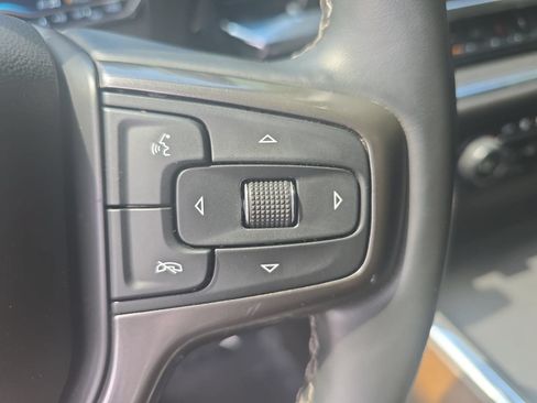 Used 2024 Chevrolet Silverado 2500 High Country w/ High Country Premium Package AWD/4WD image 17