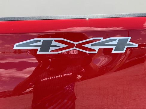 Used 2024 Chevrolet Silverado 2500 Custom w/ Custom Value Package AWD/4WD image 28