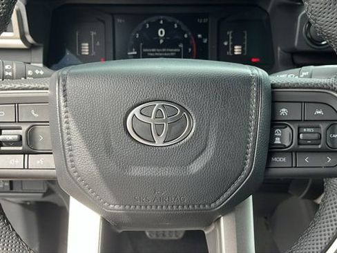 New 2026 Toyota Tacoma SR5 AWD/4WD image 8