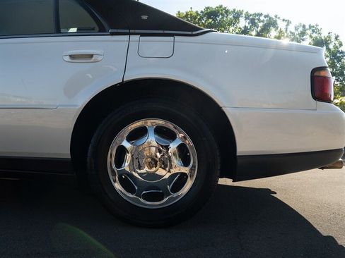 Used 1999 Cadillac Seville SLS w/ Personalization Pkg FWD image 8