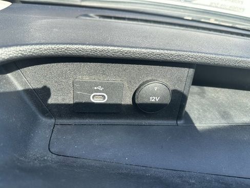 Used 2022 Ford E-Transit Med./Roof w/ Load Area Protection Package image 14