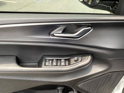 Used 2023 Jeep Grand Cherokee L Laredo RWD image 14