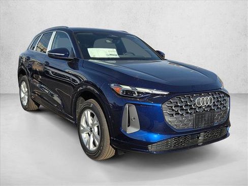 New 2025 Audi Q5 Premium AWD/4WD image 7