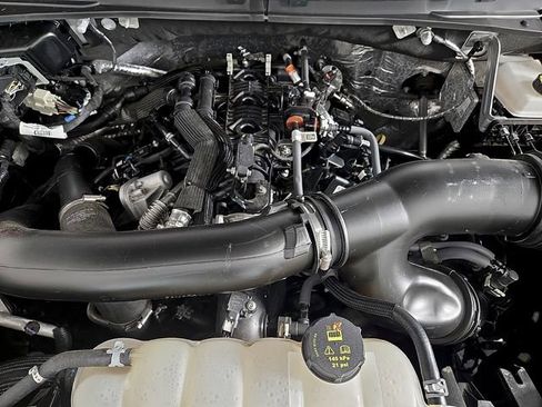 Certified 2025 Lincoln Navigator Black Label AWD/4WD image 29