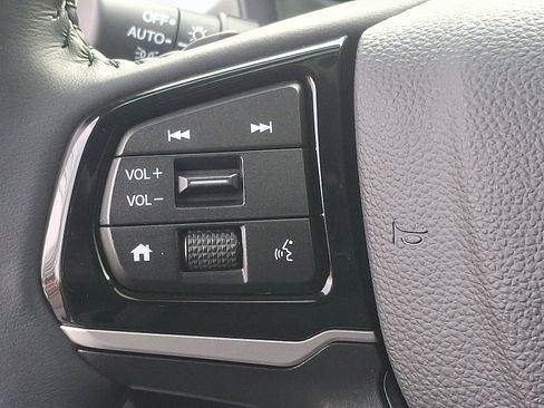 Certified 2025 Honda Odyssey Touring image 21