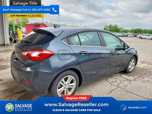 Used 2017 Chevrolet Cruze LT w/ Sun And Sound Package FWD image 4