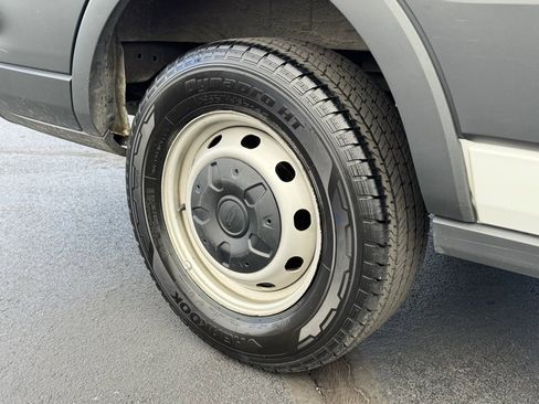 Used 2018 Ford Transit 150 148 Low Roof image 21