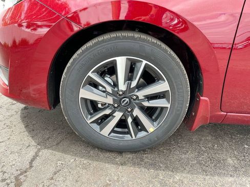 Used 2025 Nissan Versa SV w/ Trunk Package image 18