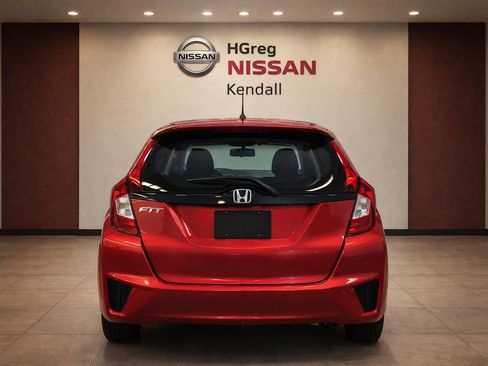 Used 2017 Honda Fit LX image 6