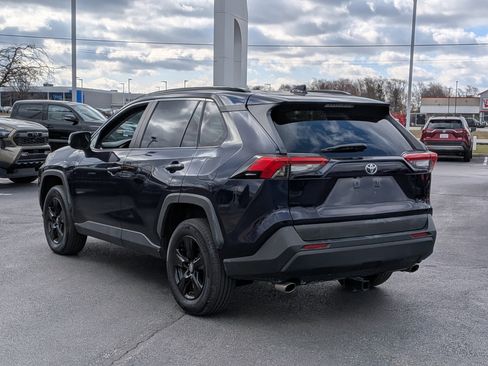 Used 2020 Toyota RAV4 XLE w/ All Weather Liner Package image 6