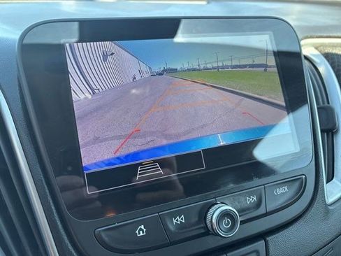 Used 2023 Chevrolet Malibu RS image 23