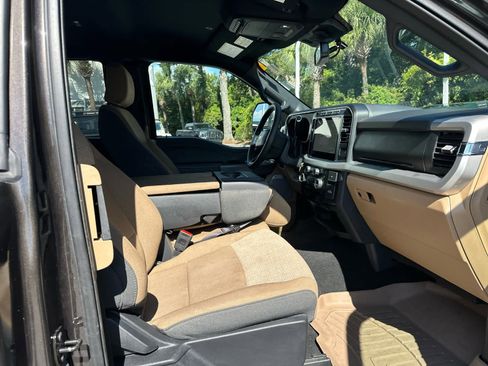 Used 2024 Ford F350 XLT w/ XLT Premium Package image 21