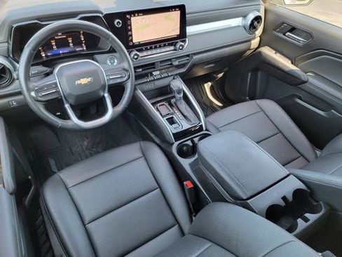 Used 2023 Chevrolet Colorado LT w/ LT Convenience Package III RWD image 36
