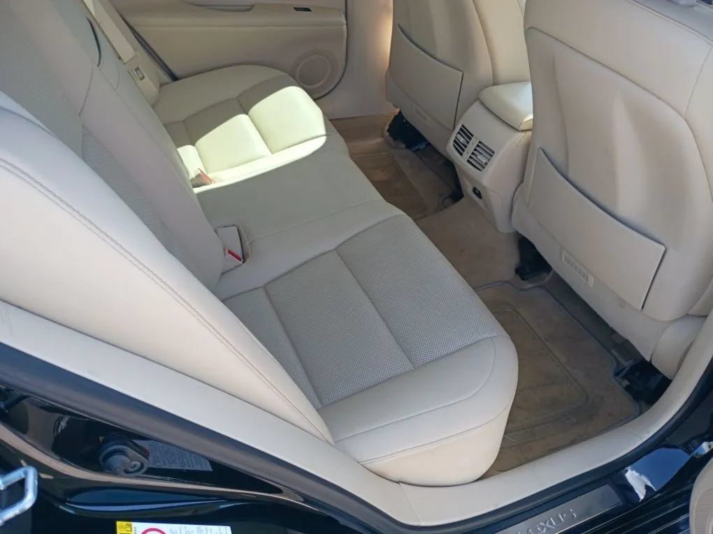 Used 2015 Lexus ES 350 w/ Premium Package FWD image 21