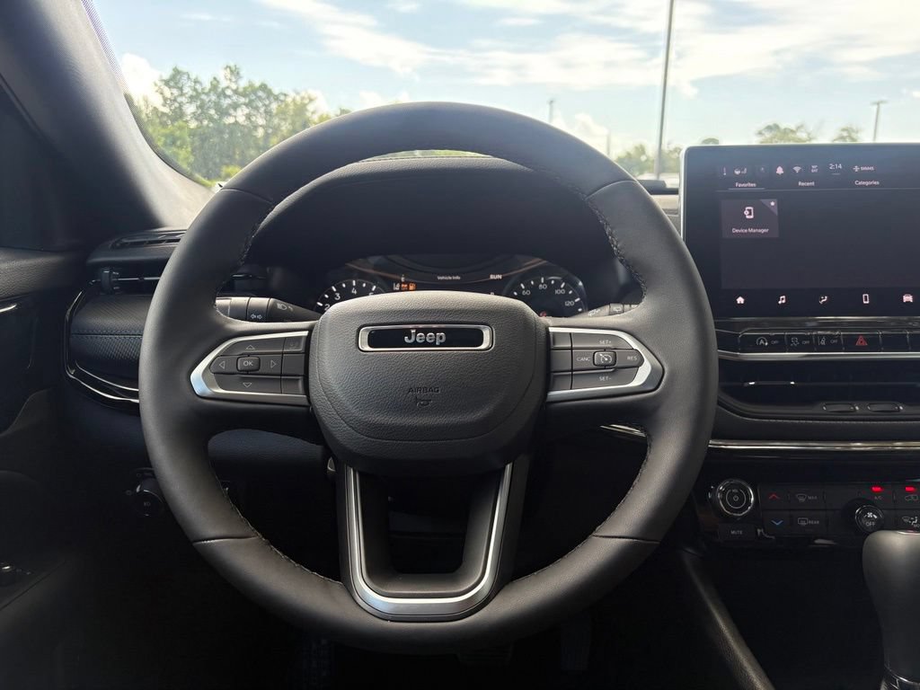 New 2026 Jeep Compass Latitude AWD/4WD image 24