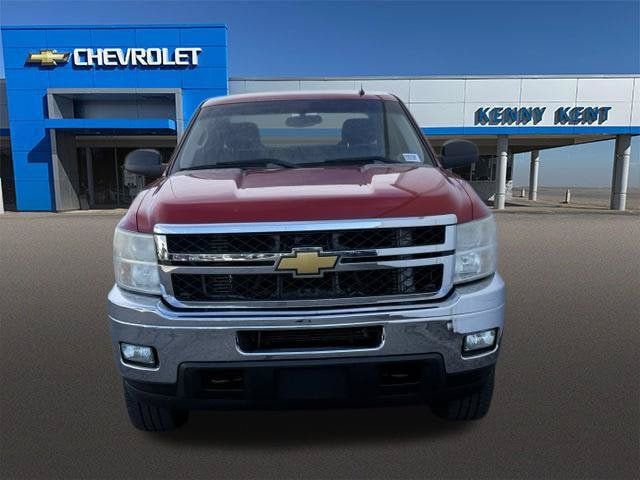 Used 2011 Chevrolet Silverado 2500 LT w/ Interior Plus Package AWD/4WD image 5