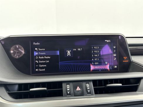 Used 2019 Lexus ES 350 image 25