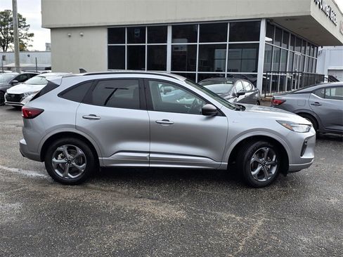 Used 2024 Ford Escape ST-Line image 38